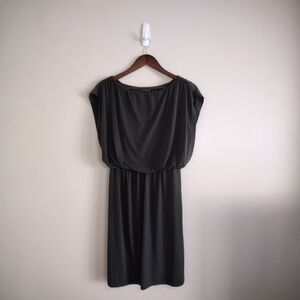 🌿 Enfocus Studio Olive Green Size 4 Small Women's Midi Dress